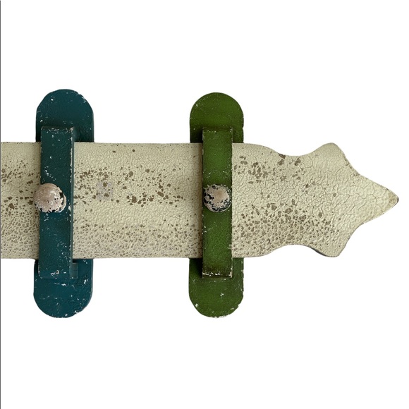 Bazaar Concepts Moroccan Inspired COLORFUL BELT & LATCHES WOOD WALL Hooks - Picture 6 of 9